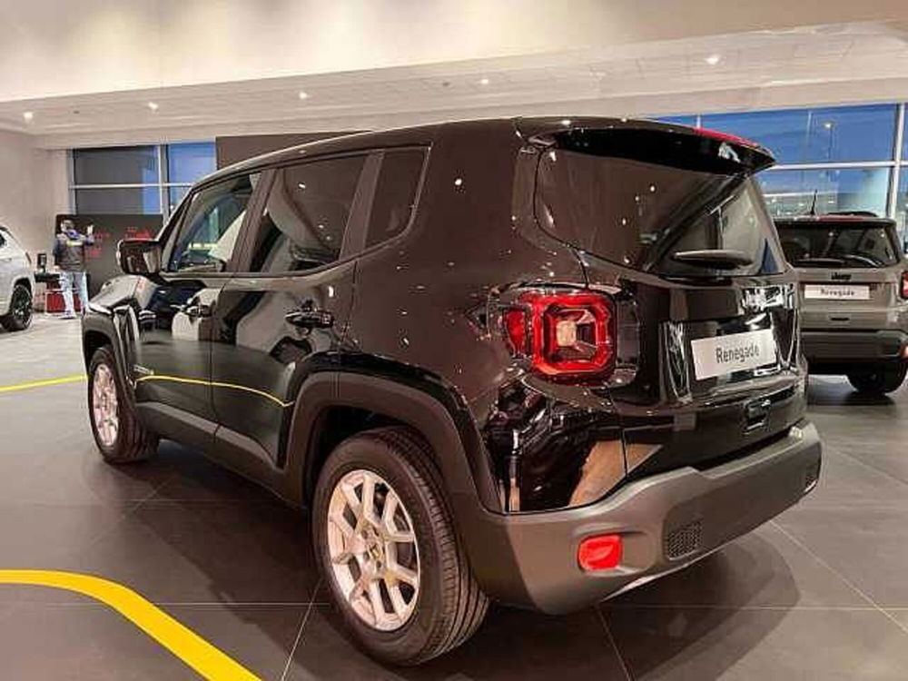 Jeep Renegade nuova a Cuneo (4)