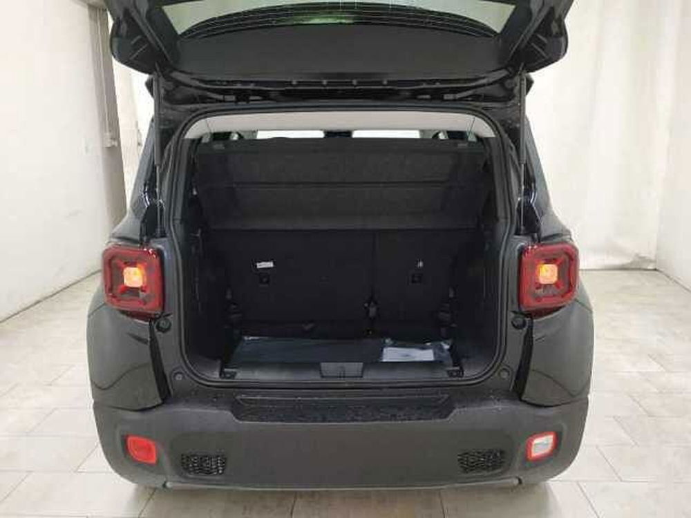 Jeep Renegade nuova a Cuneo (8)