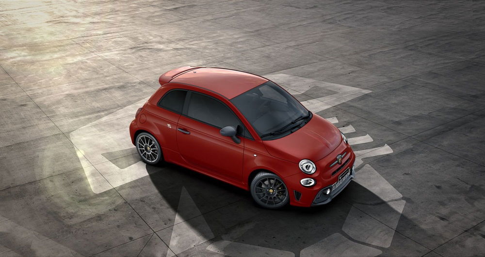 Abarth 695 nuova a L'Aquila (3)