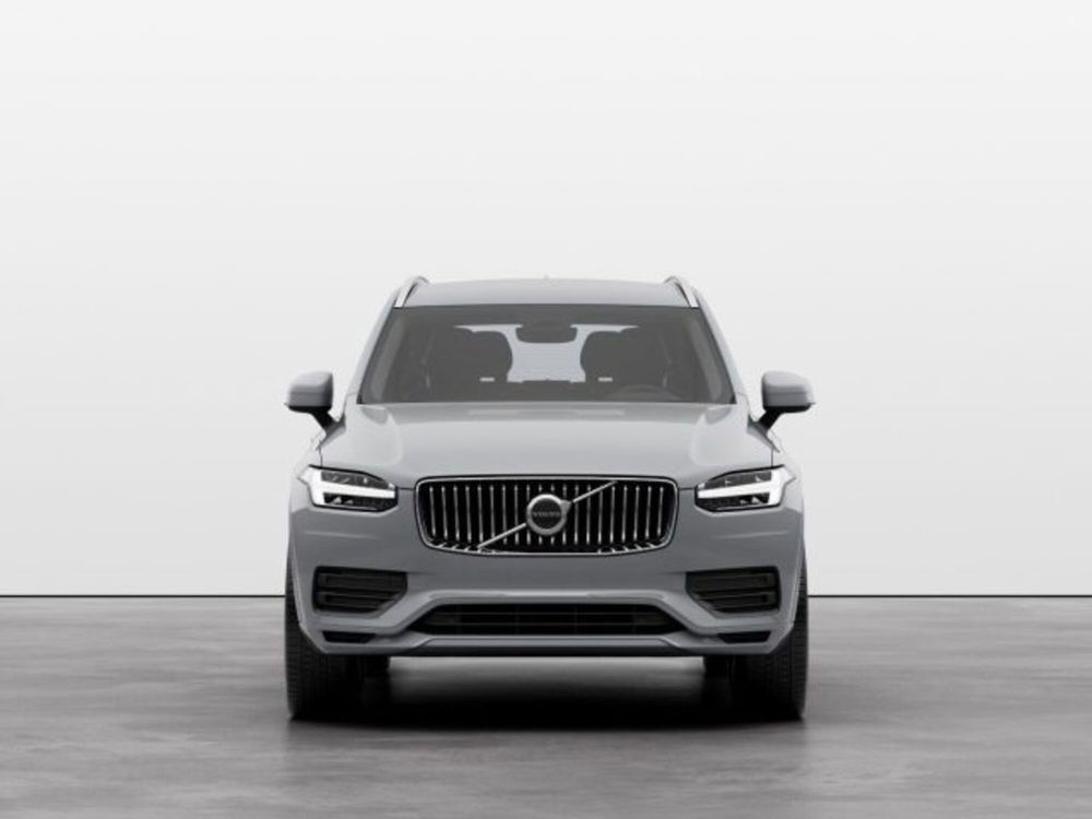 Volvo XC90 nuova a Modena (5)