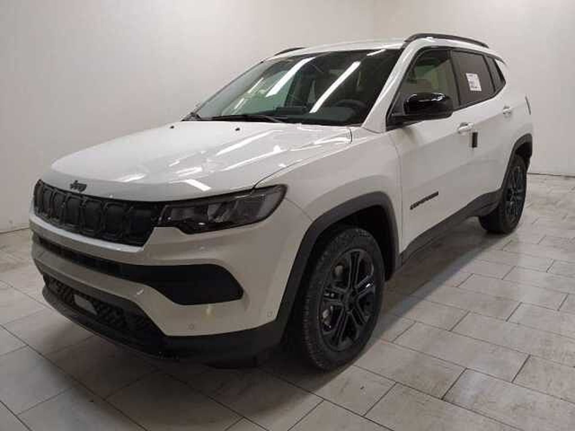 Jeep Compass 1.6 mjt Night Eagle 2wd 130cv nuova a Cuneo