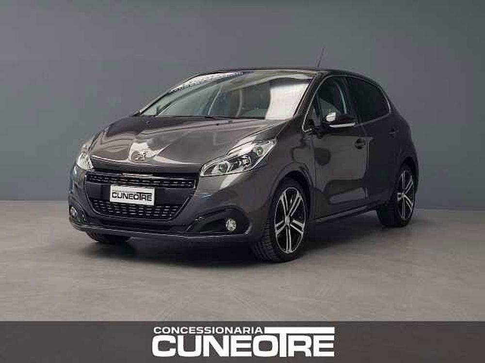 Peugeot 208 usata a Cuneo