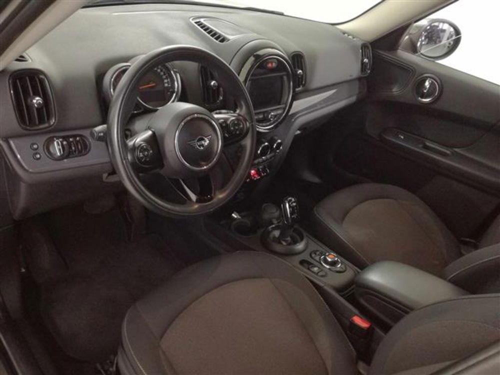 MINI Mini Countryman usata a Napoli (7)