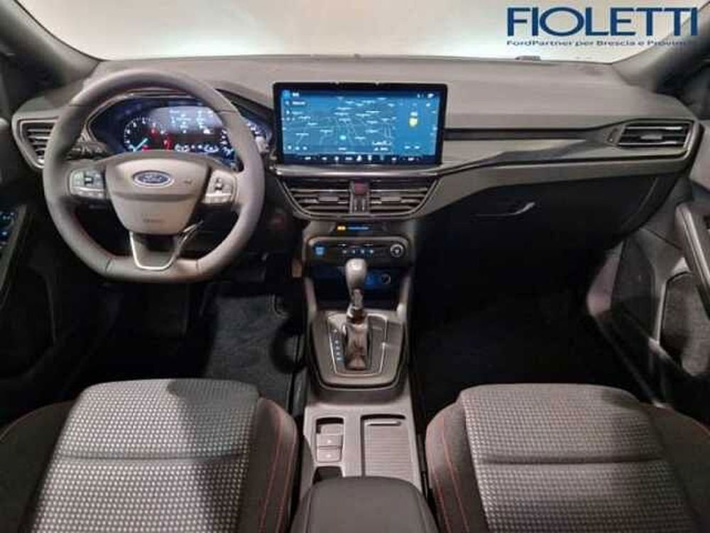 Ford Focus nuova a Brescia (14)