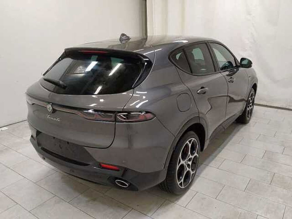 Alfa Romeo Tonale nuova a Cuneo (4)