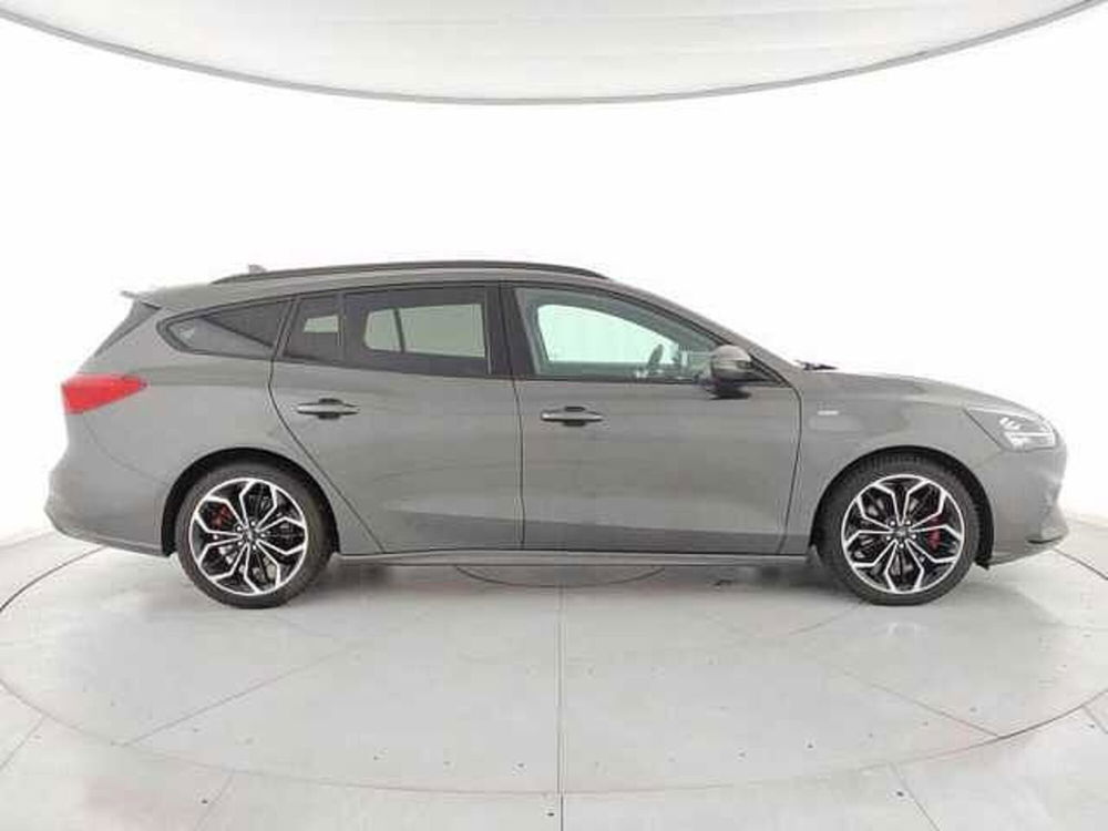 Ford Focus Station Wagon usata a Torino (7)