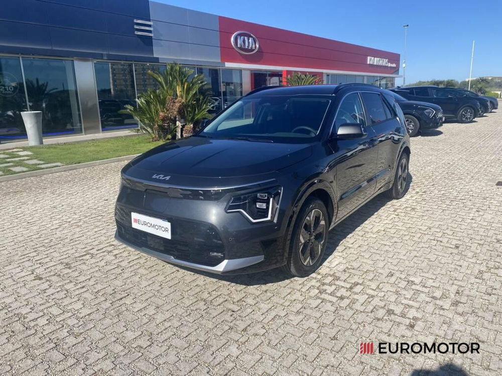 Kia Niro nuova a Bari