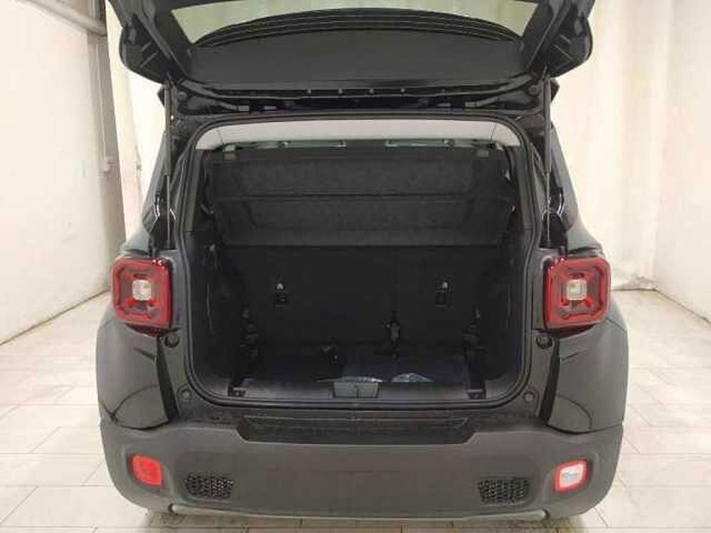 Jeep Renegade nuova a Cuneo (7)