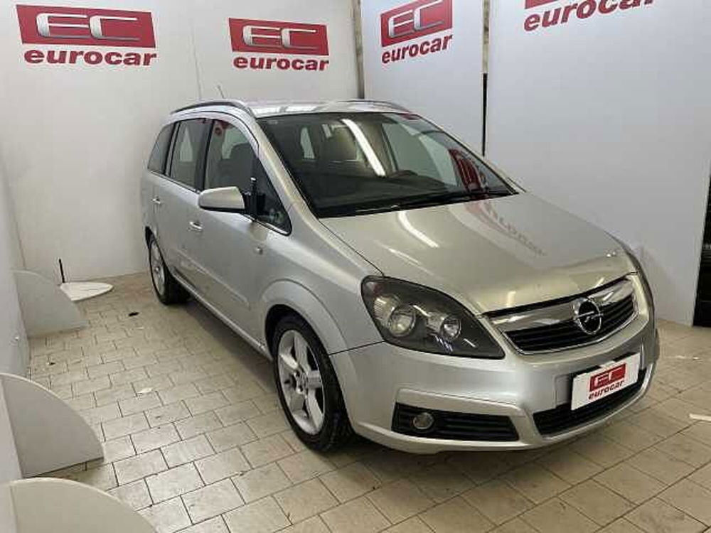 Opel Zafira usata a Napoli (3)