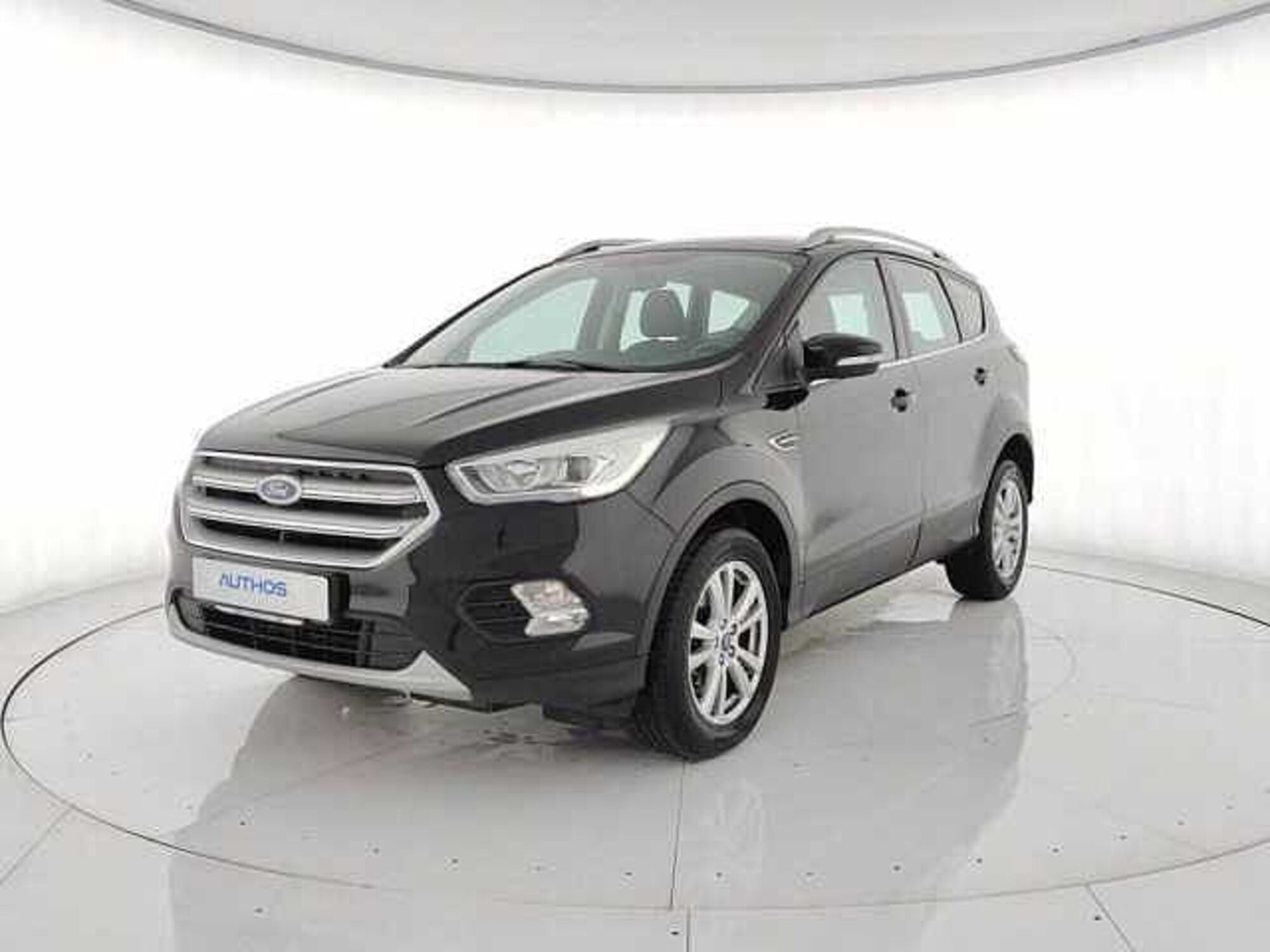 Ford Kuga 2.0 TDCI 120 CV S&amp;S 2WD Business N1 del 2019 usata a Torino