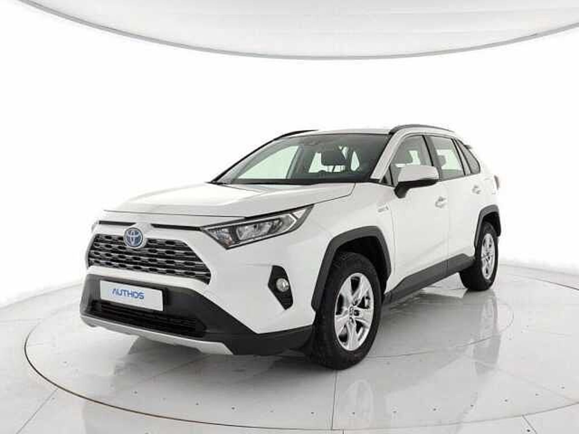 Toyota Rav4 vvt-ie h Active 2wd 218cv e-cvt del 2021 usata a Torino