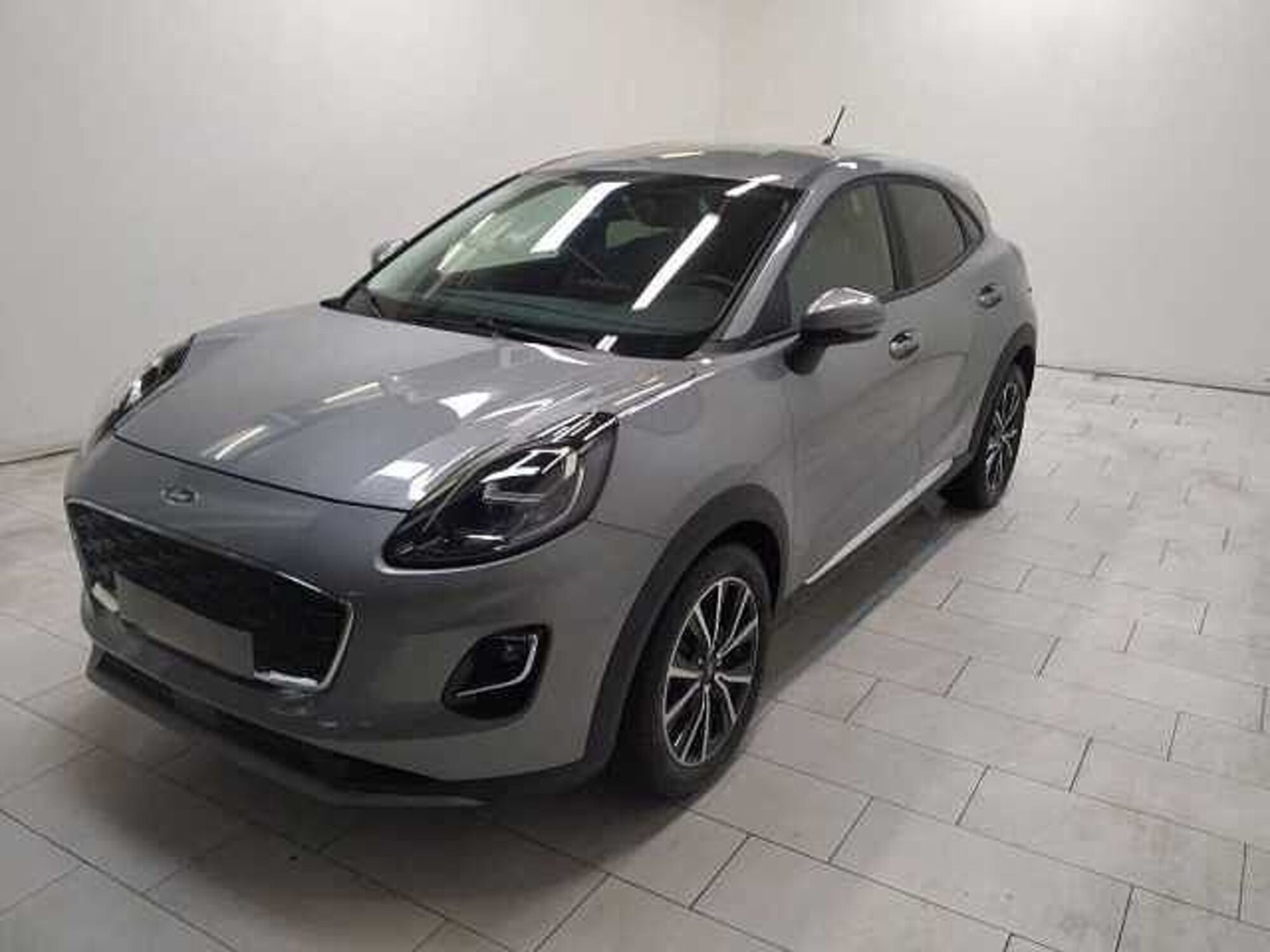 Ford Puma 1.0 ecoboost h Titanium 125cv del 2021 usata a Cuneo