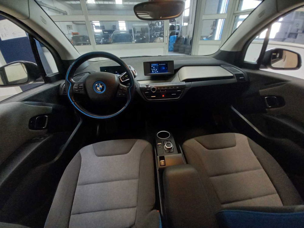 BMW i3 usata a Varese (9)