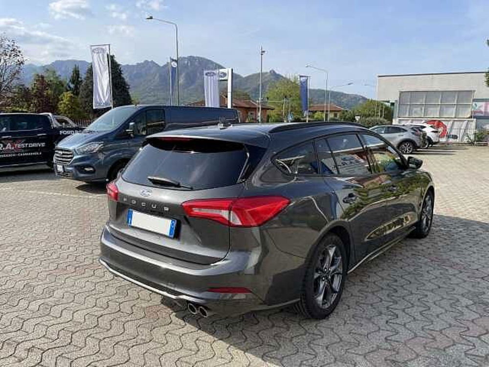 Ford Focus Station Wagon 1.5 EcoBlue 120 CV SW ST-Line  del 2019 usata a Airasca (5)