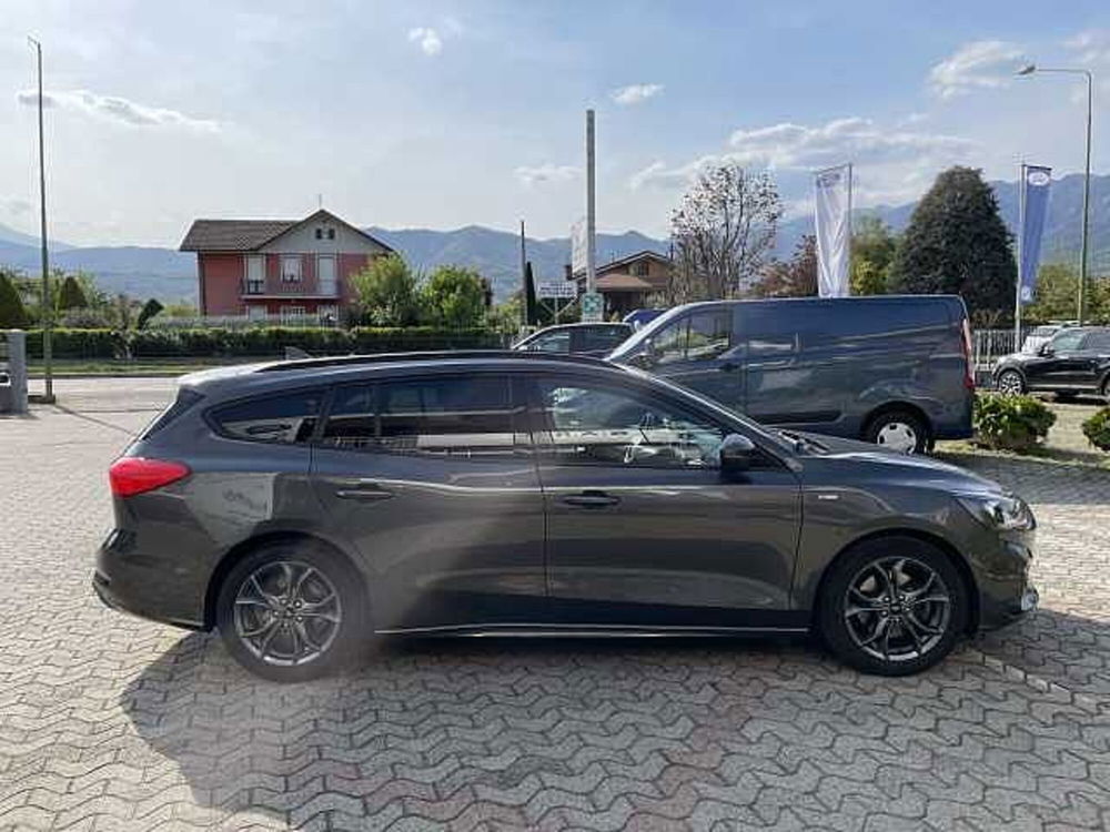 Ford Focus Station Wagon usata a Torino (6)