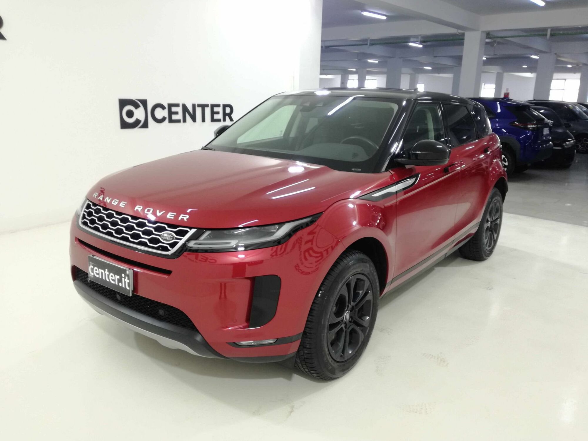 Land Rover Range Rover Evoque 2.0D I4-L.Flw 150 CV AWD Auto SE del 2020 usata a Salerno