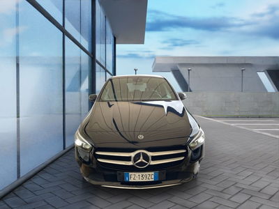 Mercedes-Benz Classe B 180 d Automatic Sport Plus  del 2020 usata a Rende