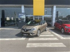 Renault Scénic 1.7 blue dci Intens 120cv del 2019 usata a San Martino Siccomario