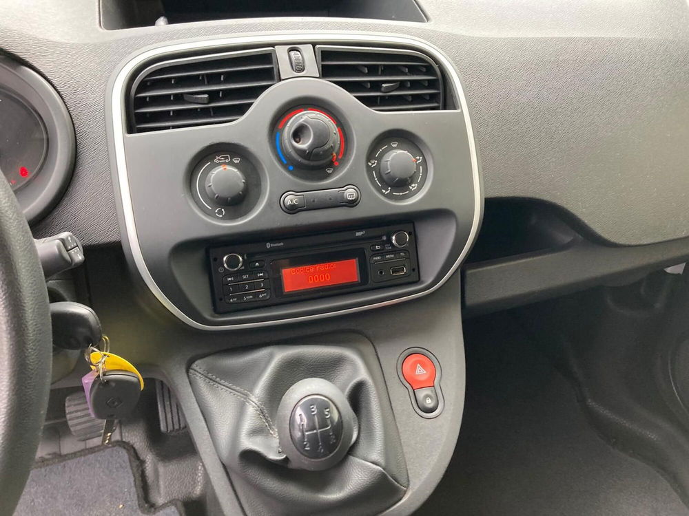 Renault Kangoo usata a Rimini (7)