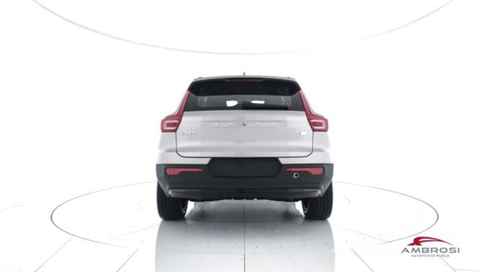 Volvo XC40 nuova a Perugia (6)