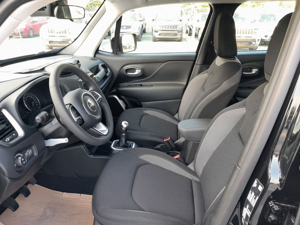 Jeep Renegade nuova a Ancona (10)