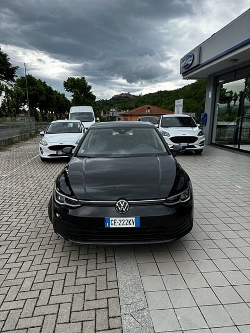 Volkswagen Golf 1.0 TSI EVO Life del 2021 usata a Beverino