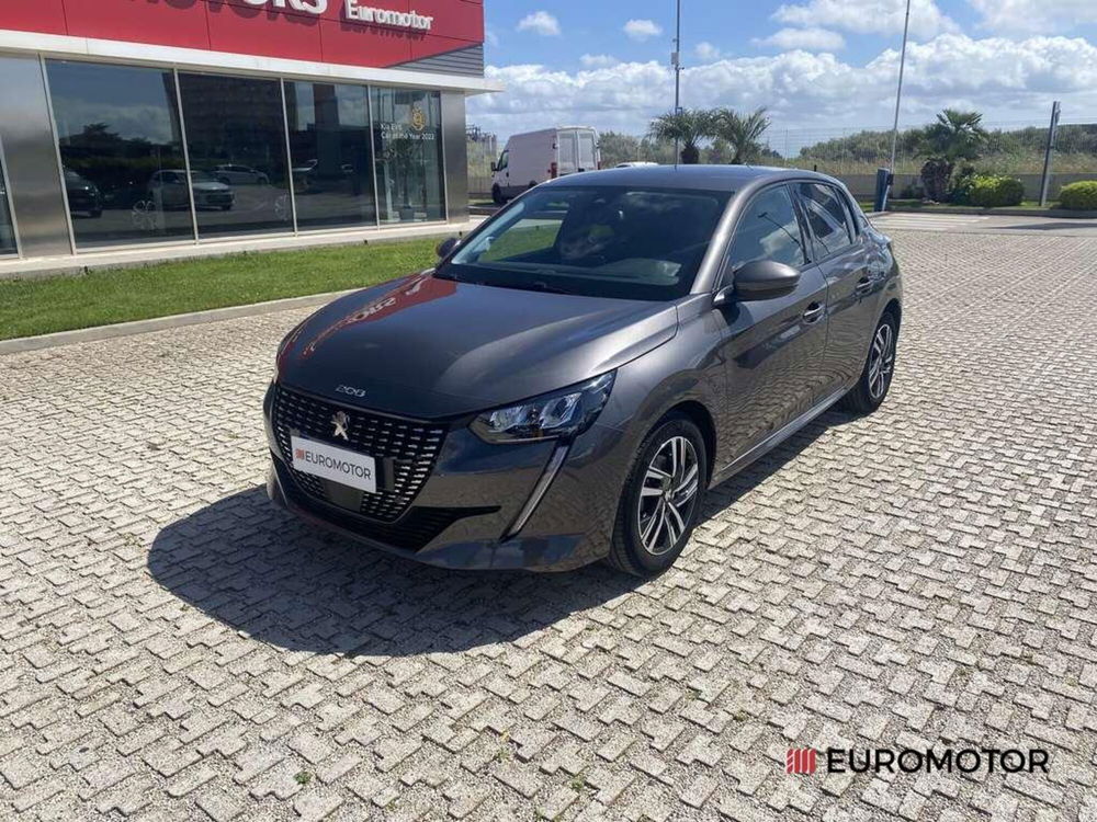 Peugeot 208 PureTech 100 Stop&Start EAT8 5 porte Allure Navi Pack del 2021 usata a Modugno