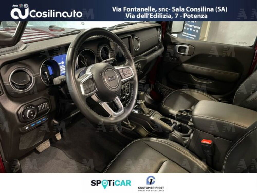 Jeep Wrangler Unlimited usata a Salerno (9)