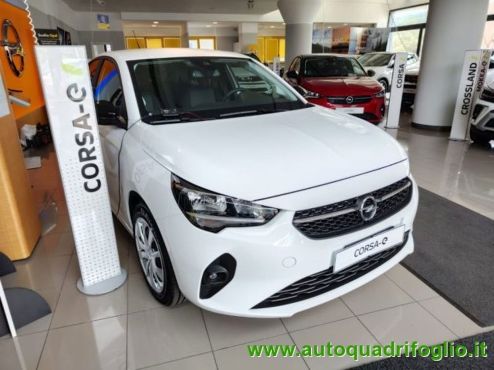 Opel Corsa-e nuova a Savona (3)