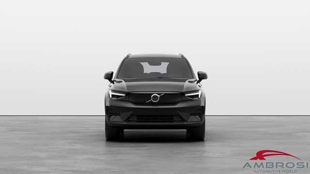 Volvo XC40 Recharge Pure Electric Single Motor FWD Plus  nuova a Corciano (4)