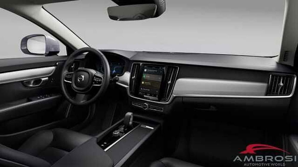 Volvo V90 Cross Country nuova a Perugia (8)