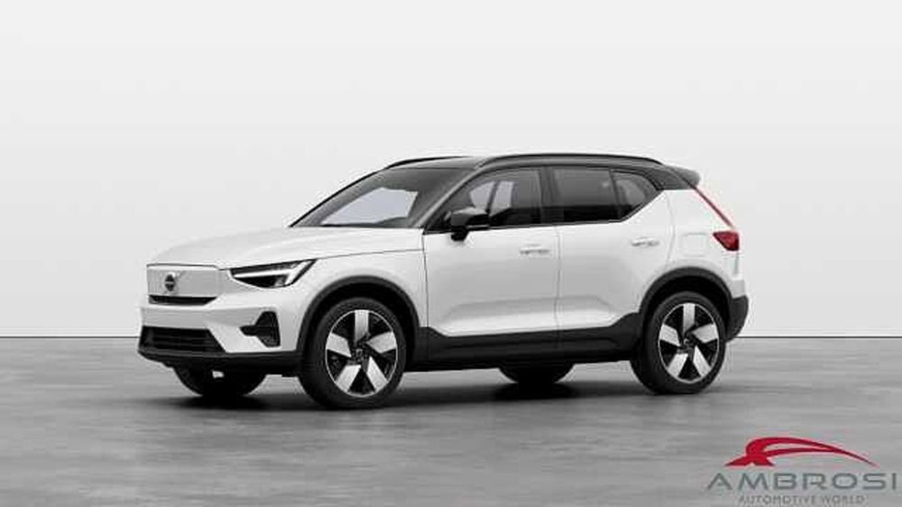 Volvo XC40 nuova a Viterbo