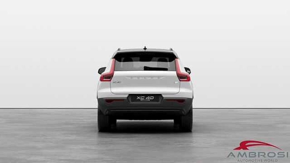 Volvo XC40 nuova a Viterbo (5)