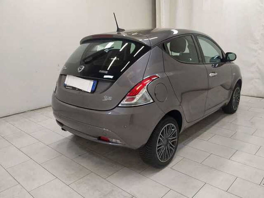 Lancia Ypsilon usata a Cuneo (3)