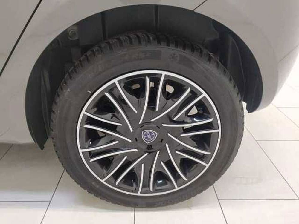 Lancia Ypsilon usata a Cuneo (9)