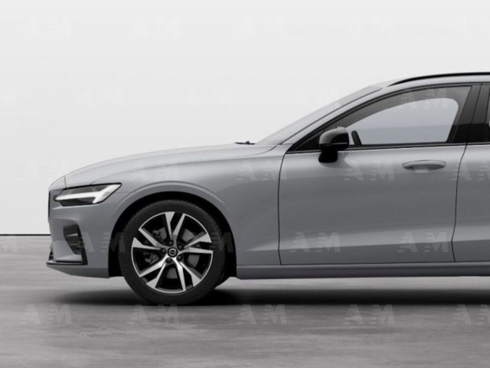 Volvo V60 B3 Geartronic Inscription  nuova a Modena (3)