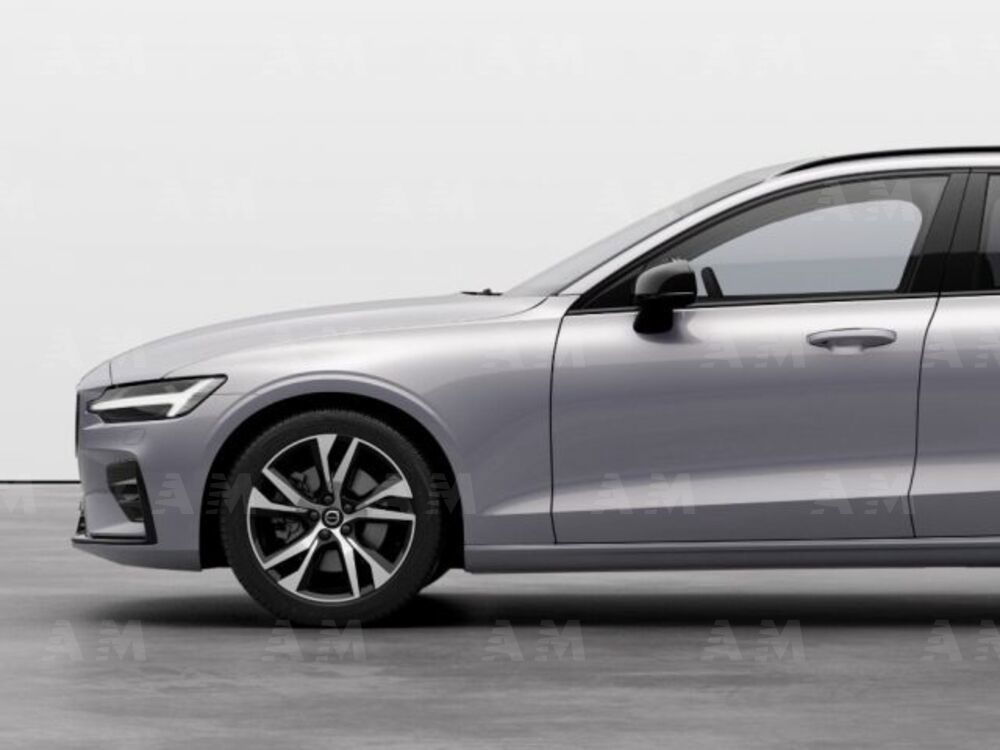 Volvo V60 B3 Geartronic Inscription  nuova a Modena (3)