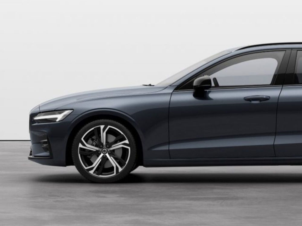 Volvo V60 B3 Geartronic Inscription  nuova a Modena (3)