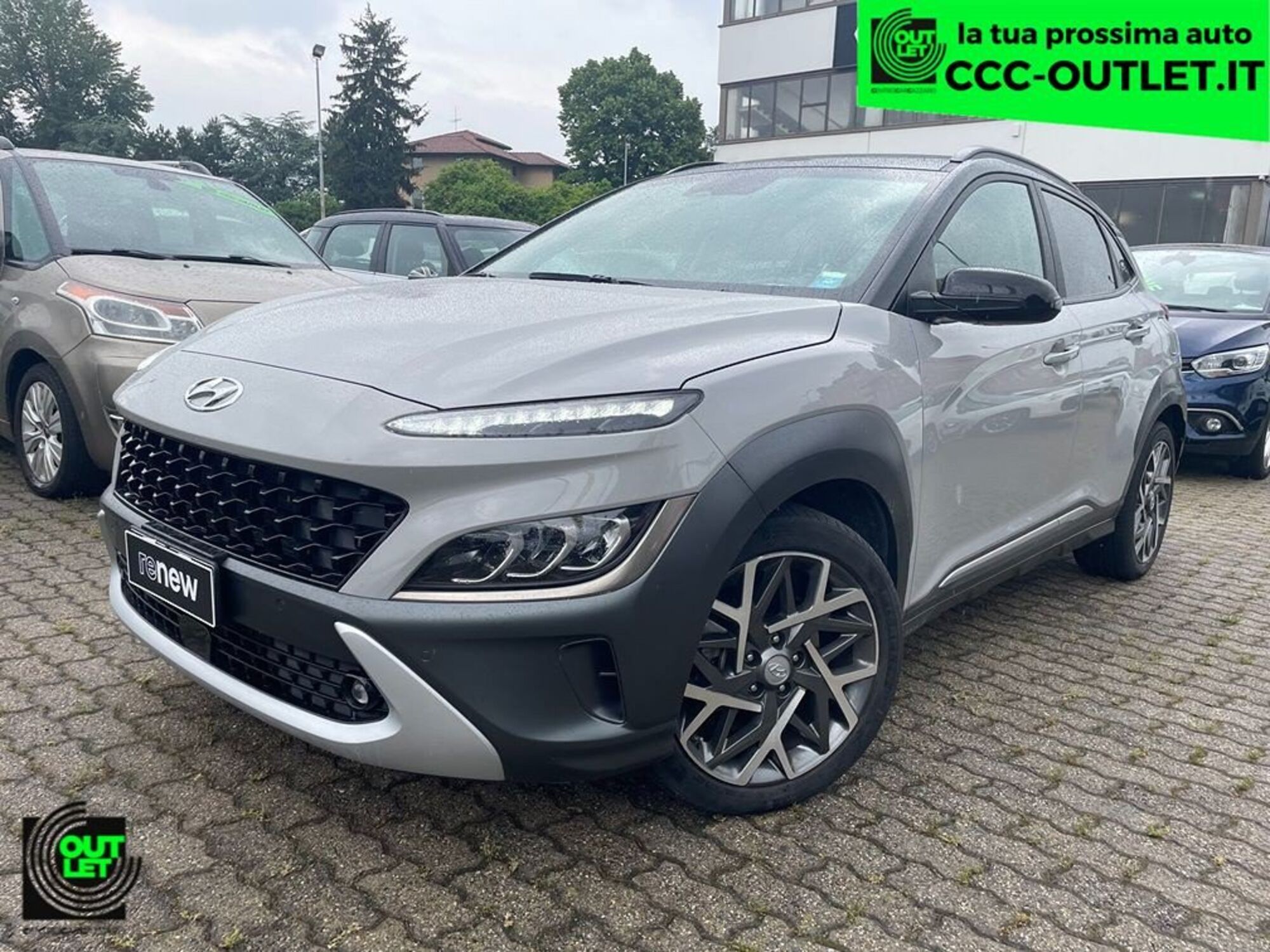 Hyundai Kona 1.6 gdi hev X Class Premium Pack 2wd dct del 2021 usata a Saronno