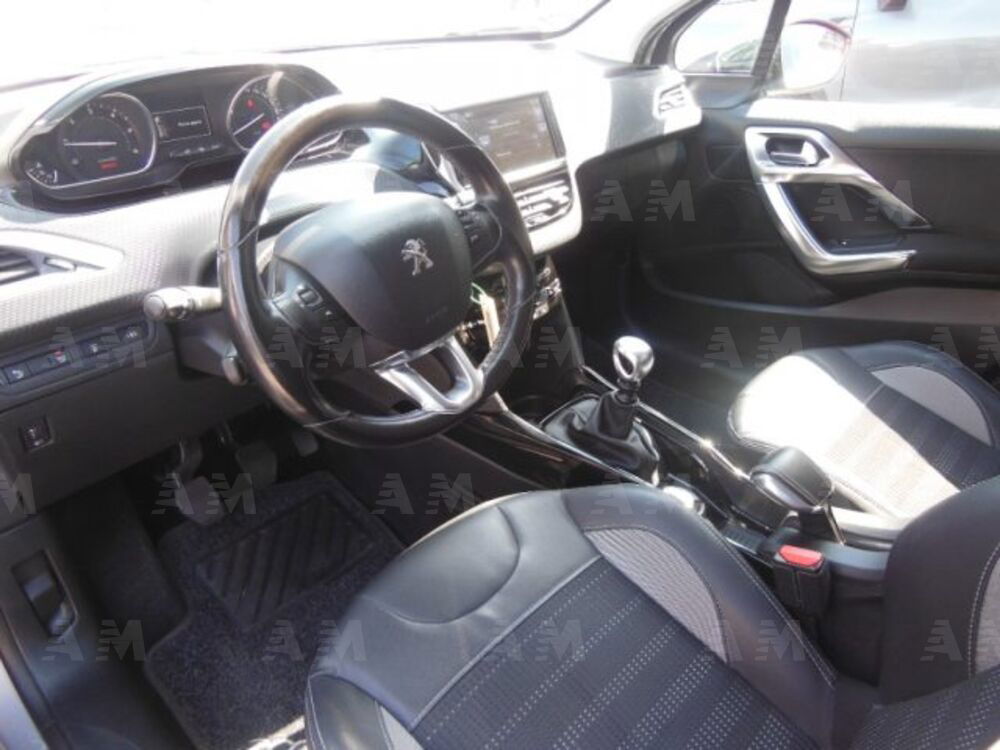 Peugeot 2008 usata a Pavia (8)