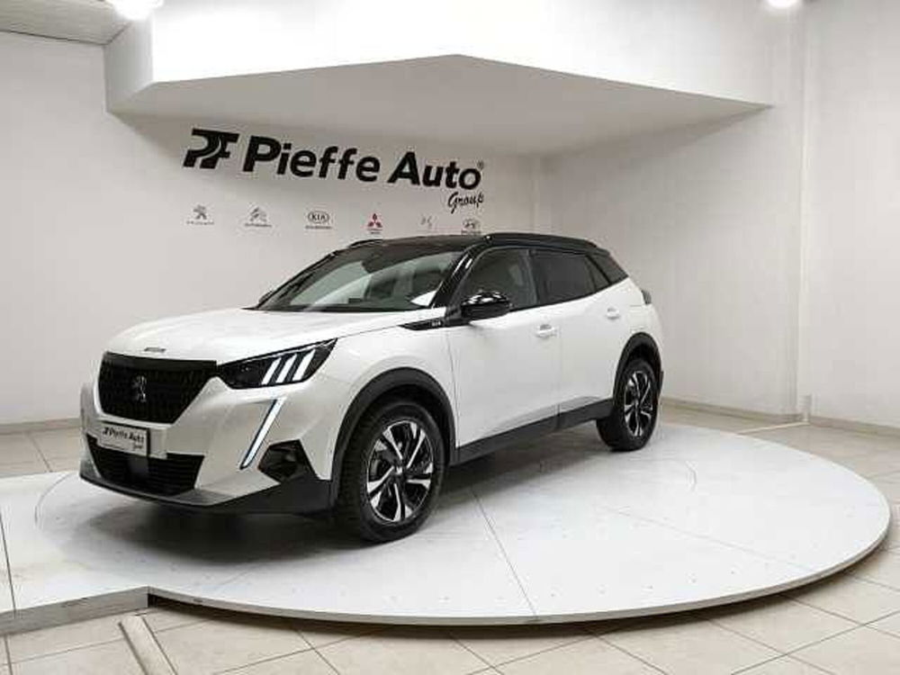 Peugeot 2008 PureTech 130 S&S EAT8 GT Line del 2021 usata a Teramo