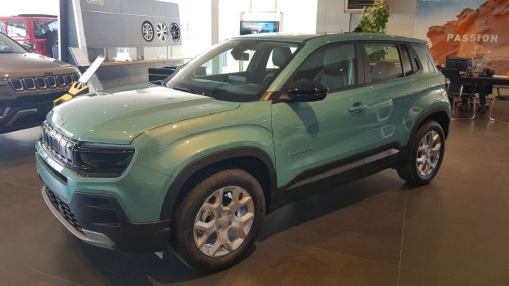 Jeep Avenger nuova a Modena (16)