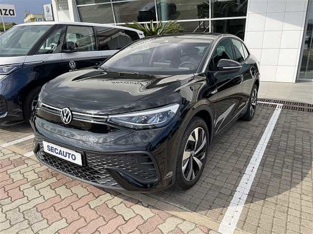 Volkswagen ID.5 Pro Performance nuova a Sestu (2)
