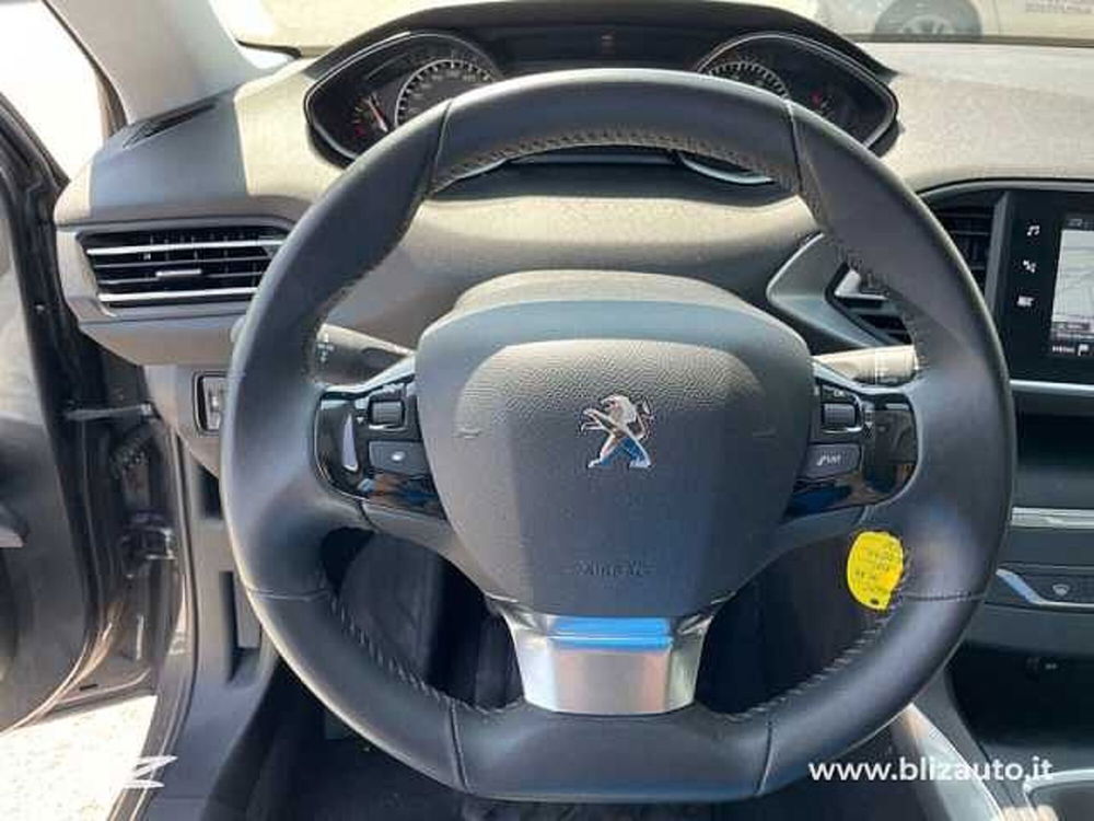 Peugeot 308 usata a Udine (15)