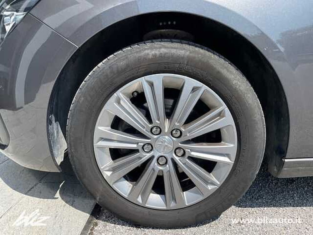 Peugeot 308 usata a Udine (7)