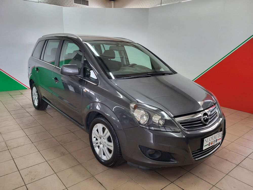 Opel Zafira 1.6 16V ecoM 150CV Turbo One del 2012 usata a Terranuova Bracciolini (2)