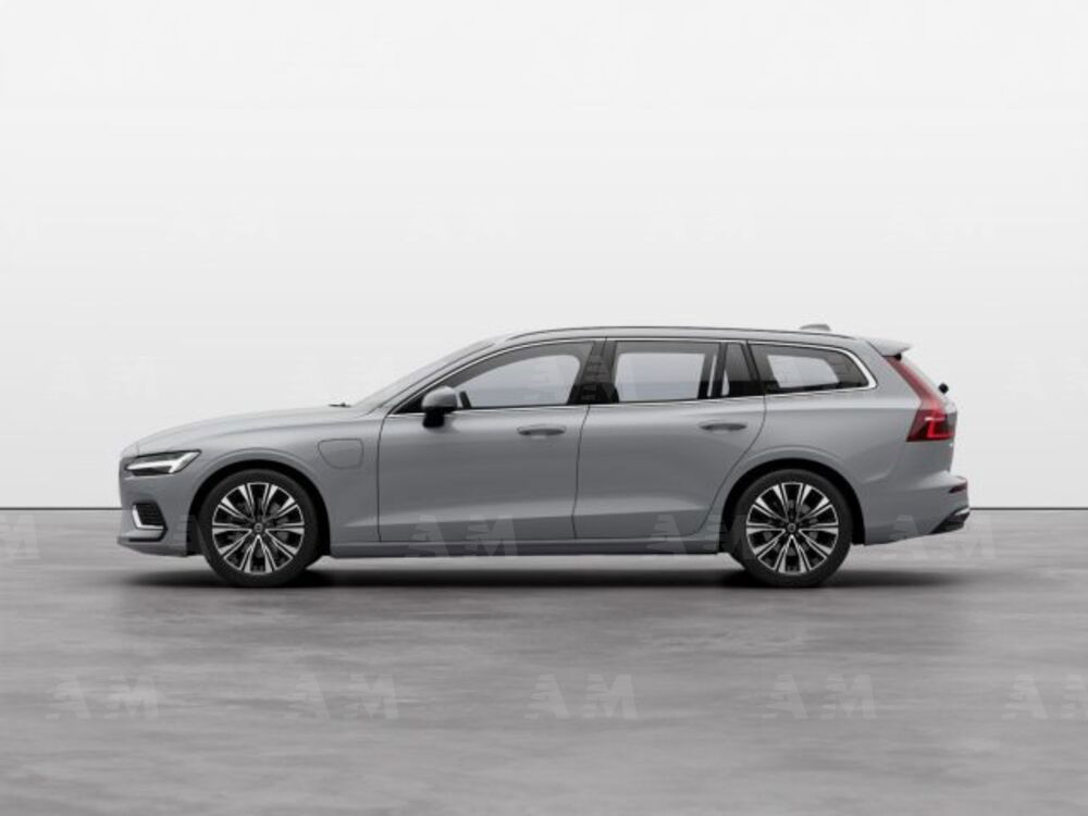 Volvo V60 nuova a Modena (3)