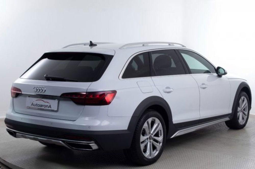 Audi A4 Allroad Allroad 40 2.0 tdi mhev Business Evolution quattro 204cv s-tronic del 2022 usata a Paruzzaro (2)