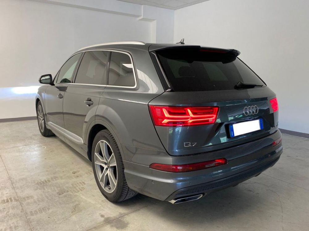 Audi Q7 usata a Avellino (6)