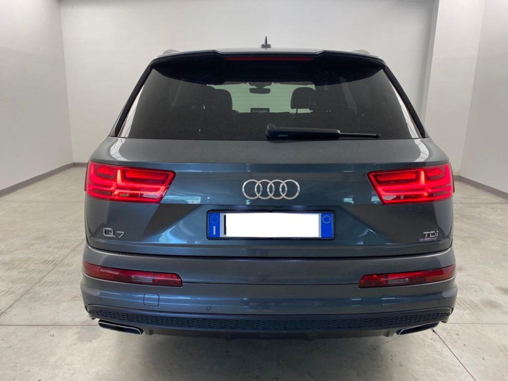 Audi Q7 usata a Avellino (7)